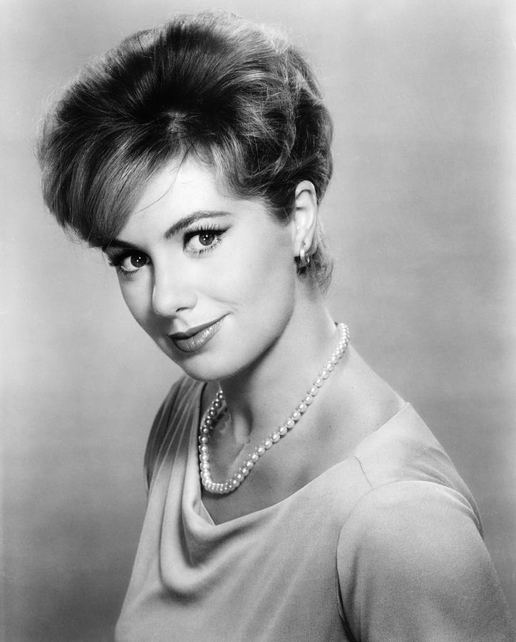 Shirley Jones Mvf movie Wiki Fandom