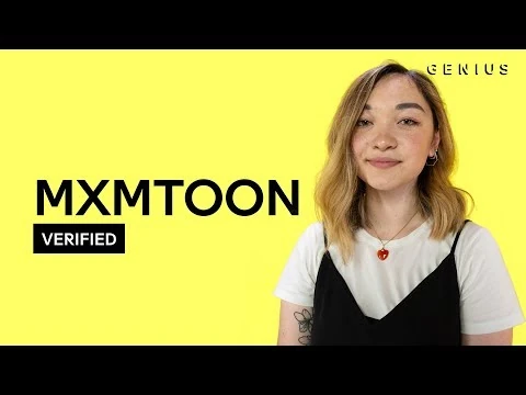 Mxmtoon "prom dress" Official Lyrics & Meaning - Verified | Mxmtoon Wiki |  Fandom
