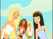 Barbie, Madison, Delancey and Nolee looking at Chelsea