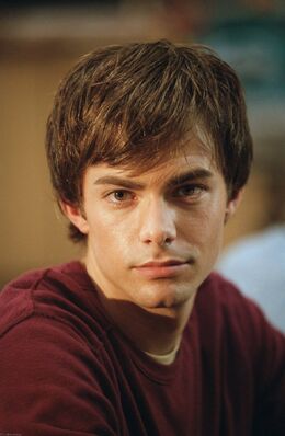 03.James Sirius Potter - 17 Años.jpg