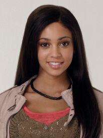 My-babysitters-a-vampire-vanessa-morgan-4