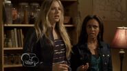 My-babysitters-a-vampire--village-of-the-darned--206--what--vanessa-morgan--kate-todd