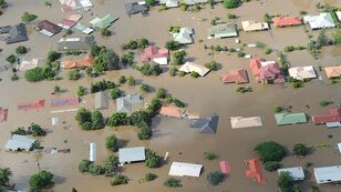 378290-floods-qld