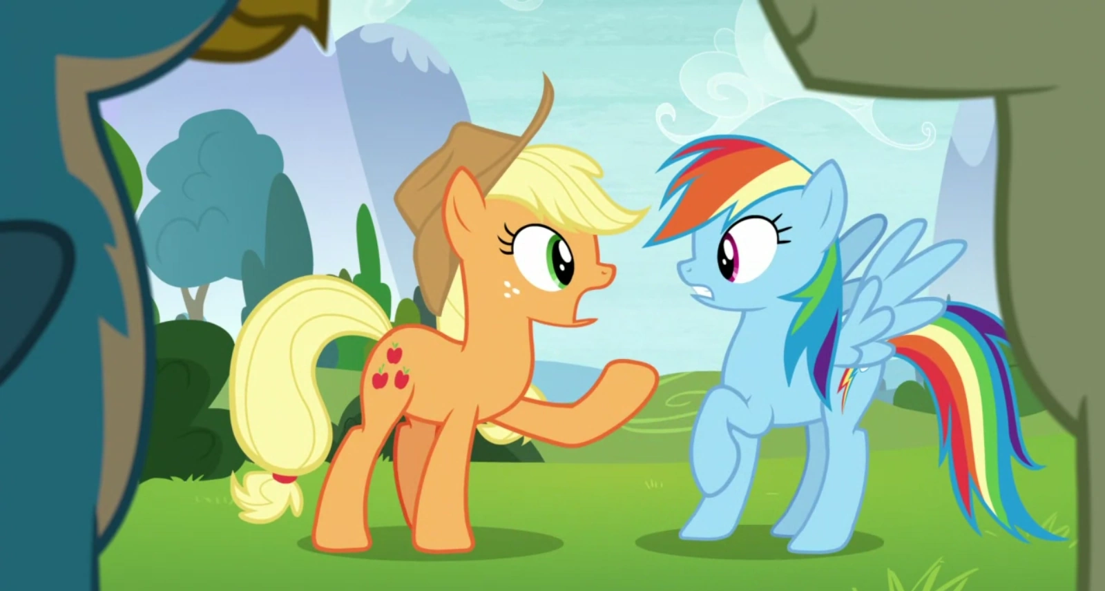 La lutte des classes | Wiki My Little Pony Les amies c'est magique | Fandom, image size:1600x856