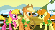 Applejack with Cherry & Golden S2E11