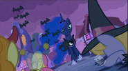 Princess Luna arriva a Ponyville