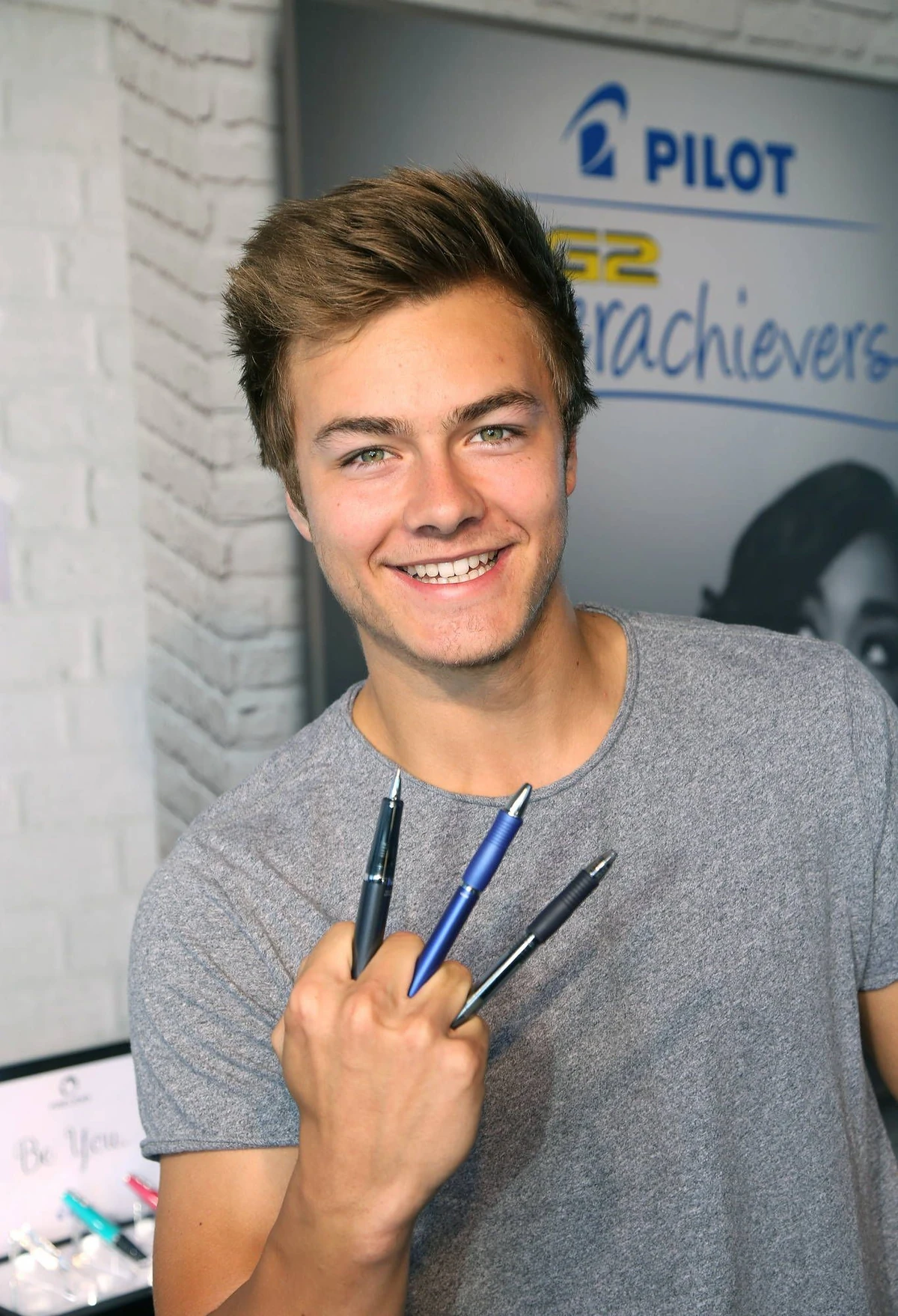 Peyton Meyer | My New Family Wikia | Fandom