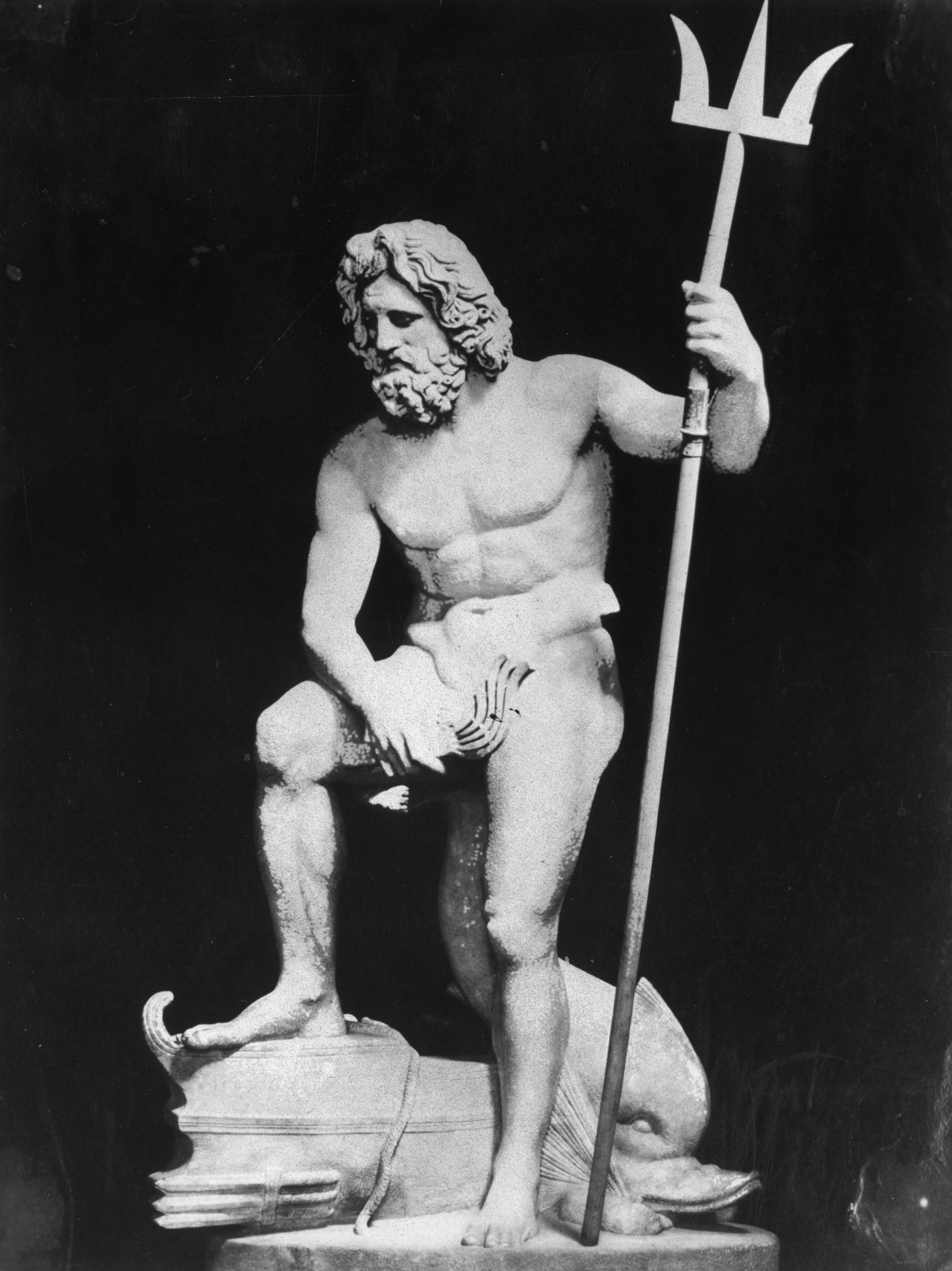 Древний бог нептун. Посейдон Бог древней Греции. Древнеримский Бог Нептун. Римский Бог морей Нептун. Нептун Бог древней Греции.