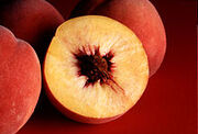 220px-Autumn Red peaches