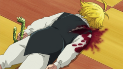 Meliodas collapsing from his wound2