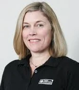 ImagesCAUB3XCA.jpg (4 KB) Shelley Edwards als Mutter am Bahnhof in Der König von Narnia