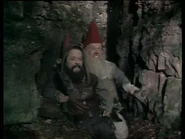 Гномы ЛКПс.jpg (40 КБ) Гномы в сериале «Лев, Колдунья и Платяной шкаф»