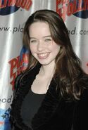 Anna-popplewell-12