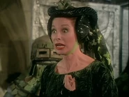 Дама в зелёном видит свободного Рилиана