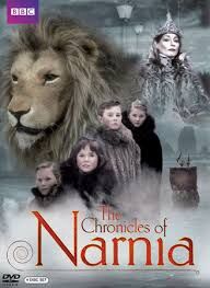 Chronicles Of Narnia Girls On Aslan Statue