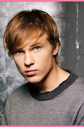 William-moseley-mobile-wallpaper