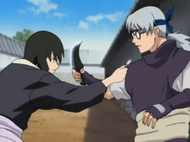 649px-Shizune and Kabuto clash