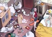 La desordenada habitación de Naruto.