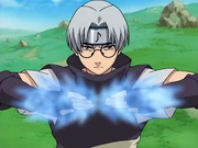 Kabuto using the chakra scalpel.