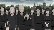 Los ninja de Konoha reunidos en el funeral de Asuma