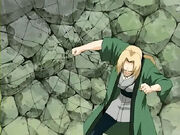 Tsunade brisant un mur