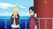 Boruto imitando a reação de Sarada.