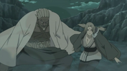 Katsuyu acompanhando Tsunade e A para confrontar Naruto e B.