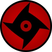 L'occhio sinistro di Shisui impiantato nel corvo di Itachi.