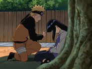 Hinata desmaia ao ver Naruto no começo do Shippūden.