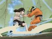 Neji golpea a Naruto con el Puño Suave