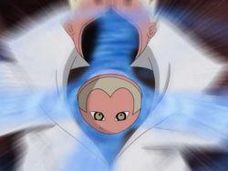 Марионетка 3: Эта марионетка имела красное лицо и белые волосы. Она использовалась в сочетании с черноволосой марионеткой. Она может поднять секцию своего лица, чтобы выпустить вращающуюся сферу с четырьмя большими лезвиями из чакры. Поскольку эти лезвия были сделаны из чакры и вращались стремительно, даже царапина могла стать смертельной. Она использовалась в качестве оружия своим партнёром.