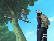 Zabuza aparece ante Kakashi, Tazuna y el resto del Equipo