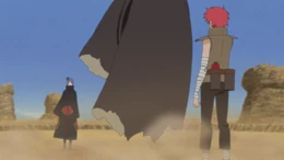 Konan rábukkan Sasorira