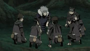 Tobirama et son équipe durant la Première Grande Guerre Shinobi.