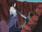 Sasuke infunde de Rayo su Espada Kusanagi