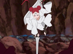 Марионетка 9: Эта марионетка была разработана по образцу девушки с красными волосами, завязанными в пучки. Она владела двумя большими, широкими мечами и могла без труда рассекать своих врагов, несмотря на огромные размеры оружия и в некоторой степени ограниченную ловкость марионетки. Эта марионетка была одной из главных атакующих кукол и могла с пугающей скоростью отмахиваться от превосходящих по силе врагов.