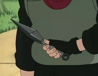 KUNAI DI NARUTO