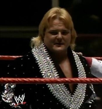 WWE WrestleMania 1 - Greg Valentine vs Junkyard Dog - video dailymotion