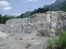 Quarry, Territory