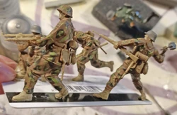 Tamiya Modello Militare 1/35 – Fanti Tedeschi Al Fronte (German Frontline Infantrymen) 35196