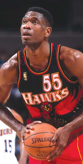 Dikembe Mutombo's No.55 jersey to be retired by the Atlanta Hawks