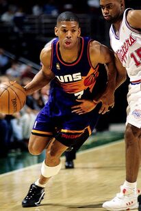 Former Sacramento Mayor and Phoenix Suns Great Kevin Johnson