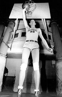 George Mikan 1945