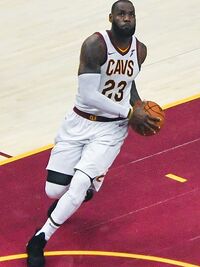 LeBron James slamdunk