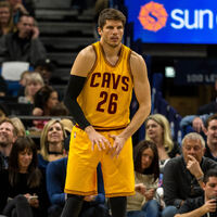 kyle korver cavs jersey