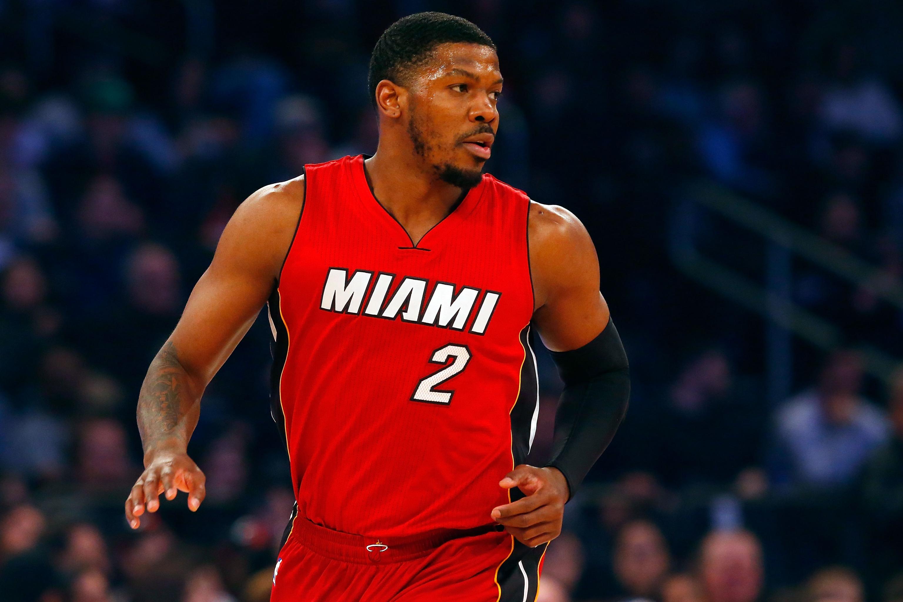 джерон джонсон баскетболист. 'bv джо джонсон. джо джонсон баскетболист. джо джонсон нба. джо джонсон йога.