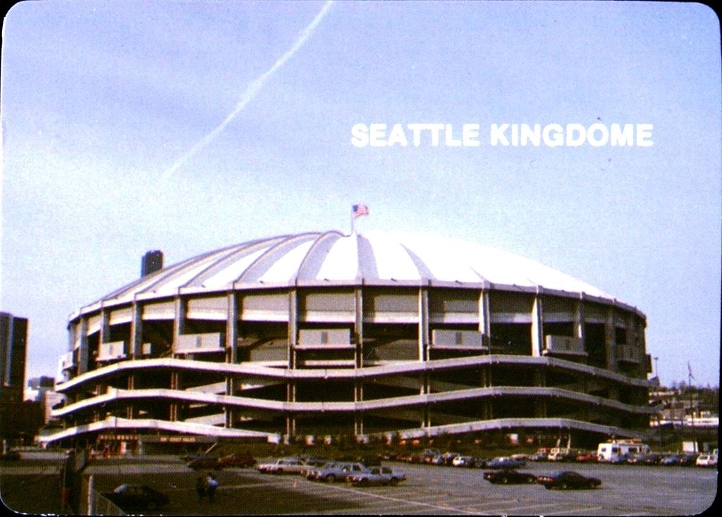 Mariners Team Store at Safeco Field, Peter Bond