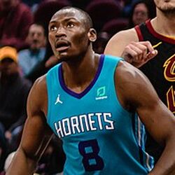 Category Players who wear wore number 18 Basketball Wiki Fandom