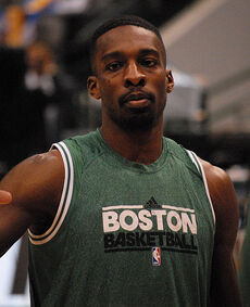 Jeff Green shooting in the Air Jordan XX8 SE