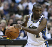 Earl Boykins.jpg